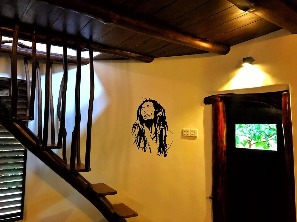 Earth House Sri Lanka Villa Neboda Eksteriør bilde
